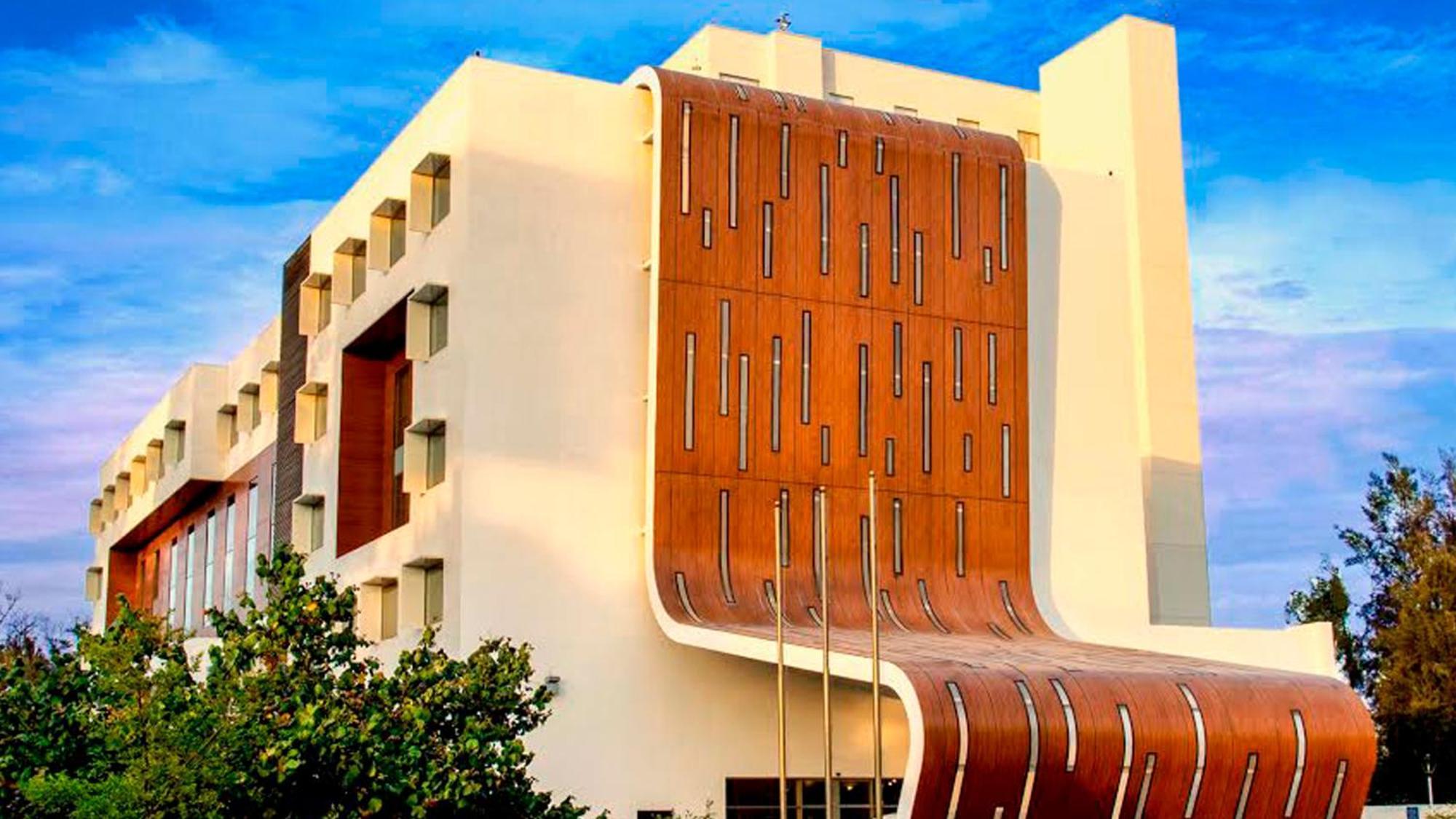 Holiday Inn Guadalajara Patria-Universidad By Ihg Zapopan Exterior foto
