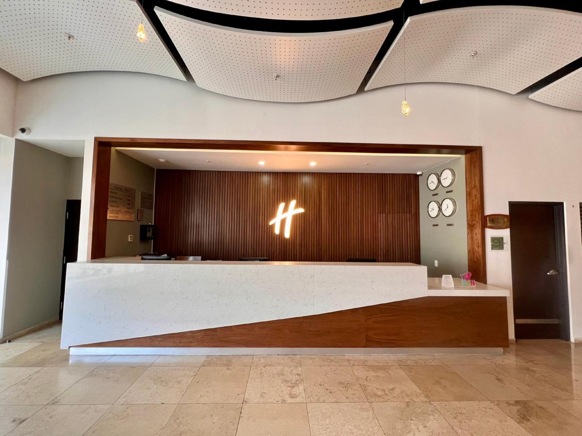 Holiday Inn Guadalajara Patria-Universidad By Ihg Zapopan Exterior foto
